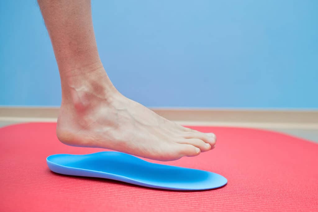 Orthotic or shoe insert for old feet
