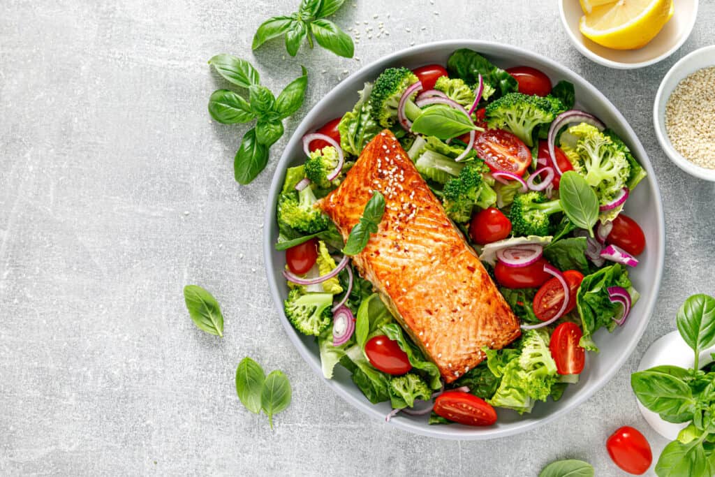 fatty fish and fresh veggies - a great combination of diabetes superfoods