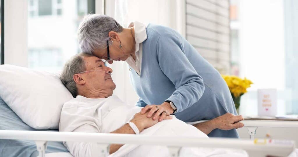 Wife with a terminally ill husband - when does hospice care start
