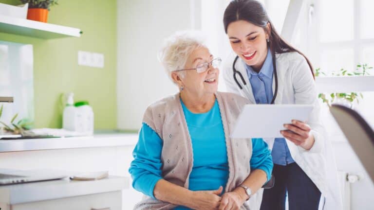 How Respecting Elderly Residents in Senior Care Helps Promote Their Dignity