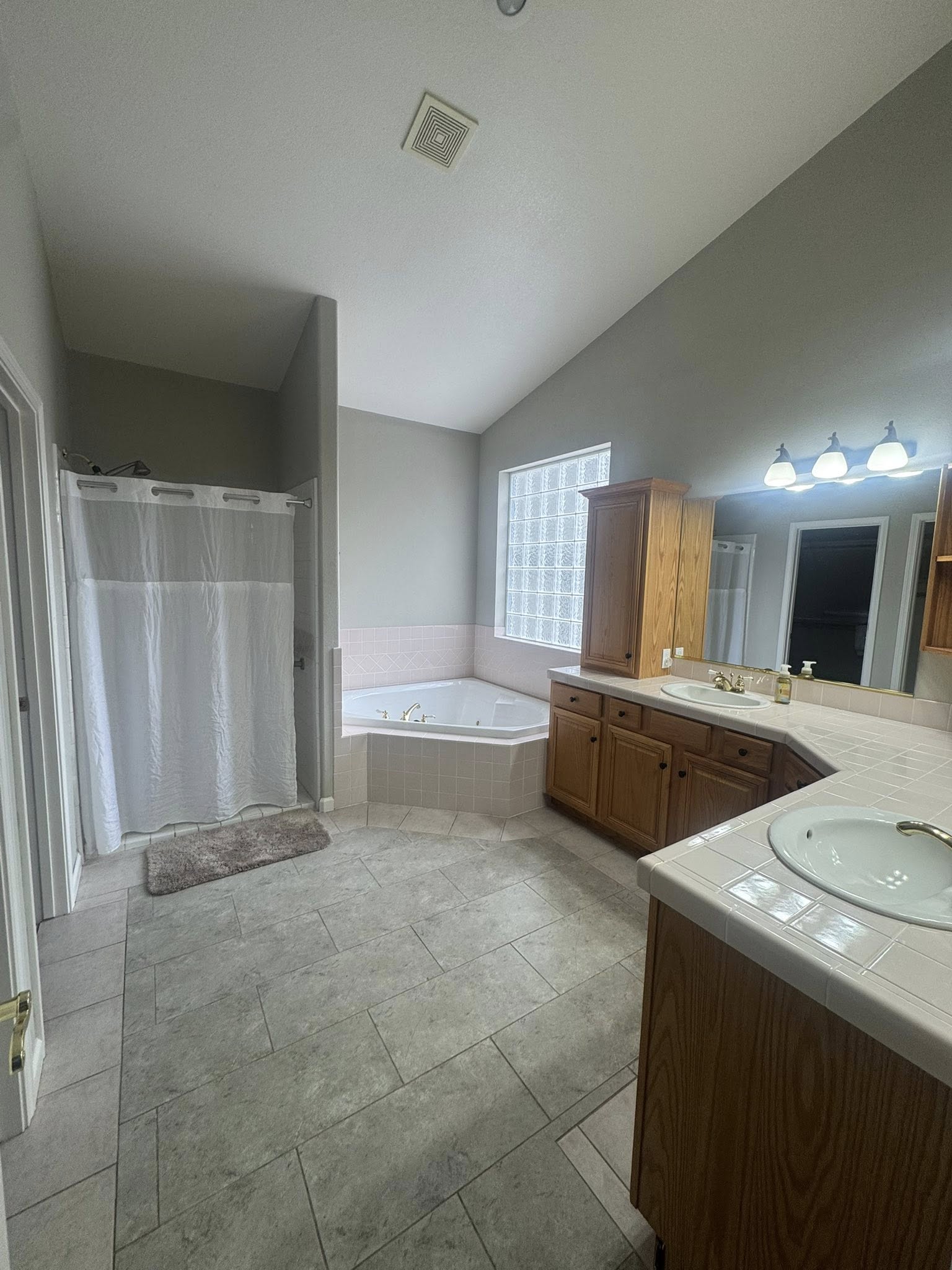 Green Acres Assisted Care interior or exterior photo