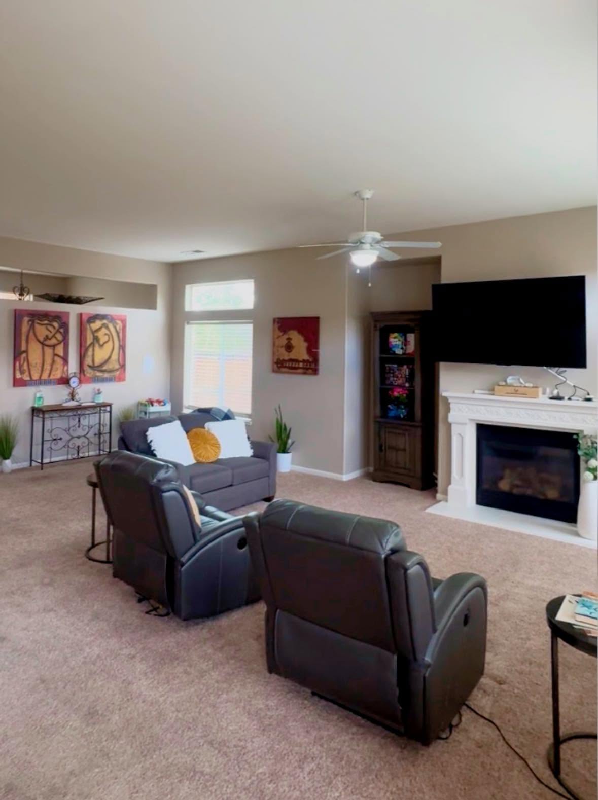 Summit Senior Care interior or exterior photo
